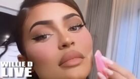 Report: IG Models Are Forced To Give Camels *BJ’s* In Dubai!!