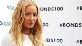 Iggy Azalea Complains about Her Record Label telling her That People Not Feeling Her Single.