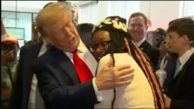 Trump After Kissing Black Woman “I’m Never Going Back Home to the First Lady