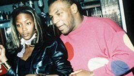 Jaguar Wright: Naomi Campbell Beat HEAUX With A Phone & Scared Mike Tyson!(Pt. 3)
