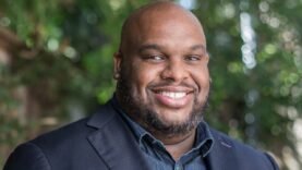 The Gospel Storm: Pastor John Gray Took a MAN In the Hotel Room To BANG…Not A Woman